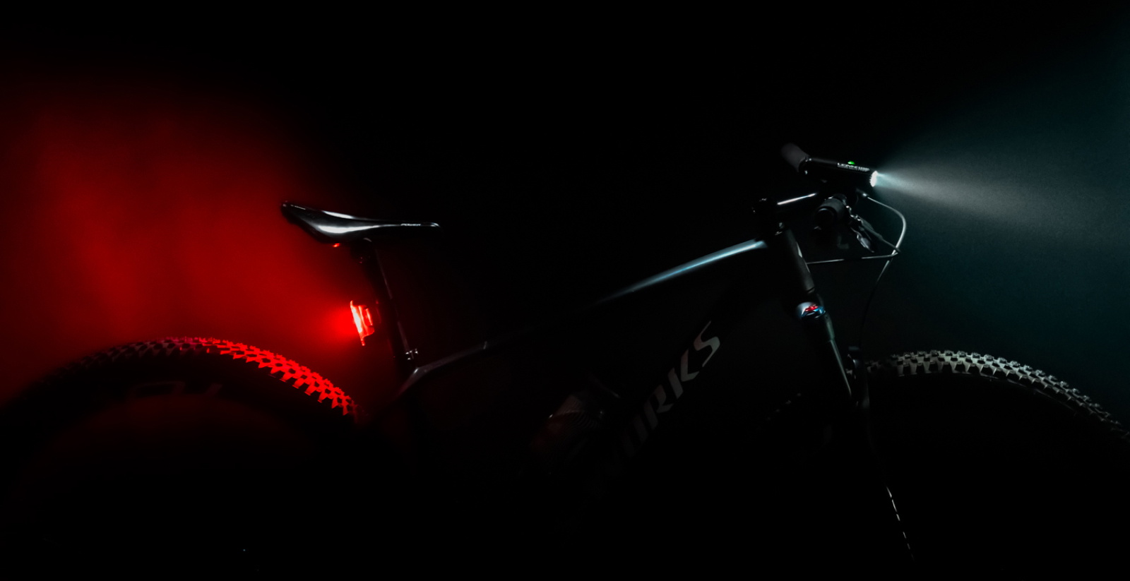 Tilbehør - Cykellygter - Lezyne Strip Drive Pro 400+ Baglygte 400lm